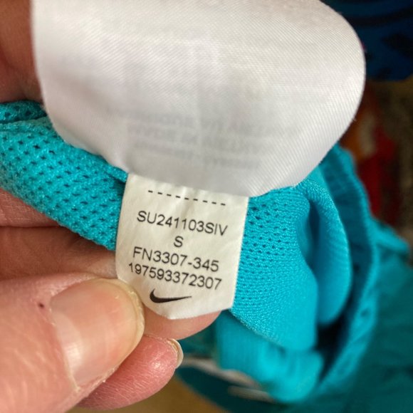 Nike Y2K Swim Trunks Mens Small Turquoise Liner inside Swoosh Spellout  Pockets - Picture 5 of 6